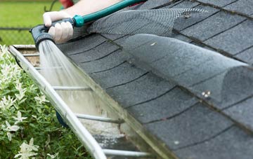 Wilmington gutter cleaning costs